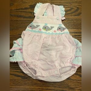 Smocked Whale Bubble